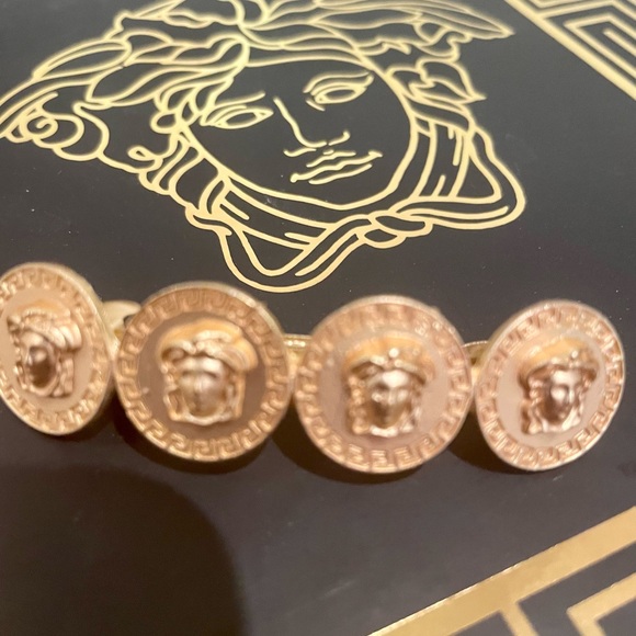 Vintage French design Pretty gold plated hair clip looks really elegant - Picture 2 of 6